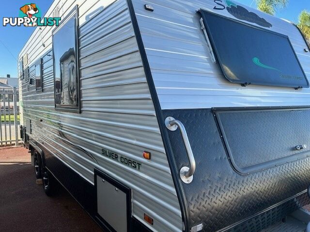 2015 SUNCOAST SILVER COAST CAFE LOUNGE CARAVAN