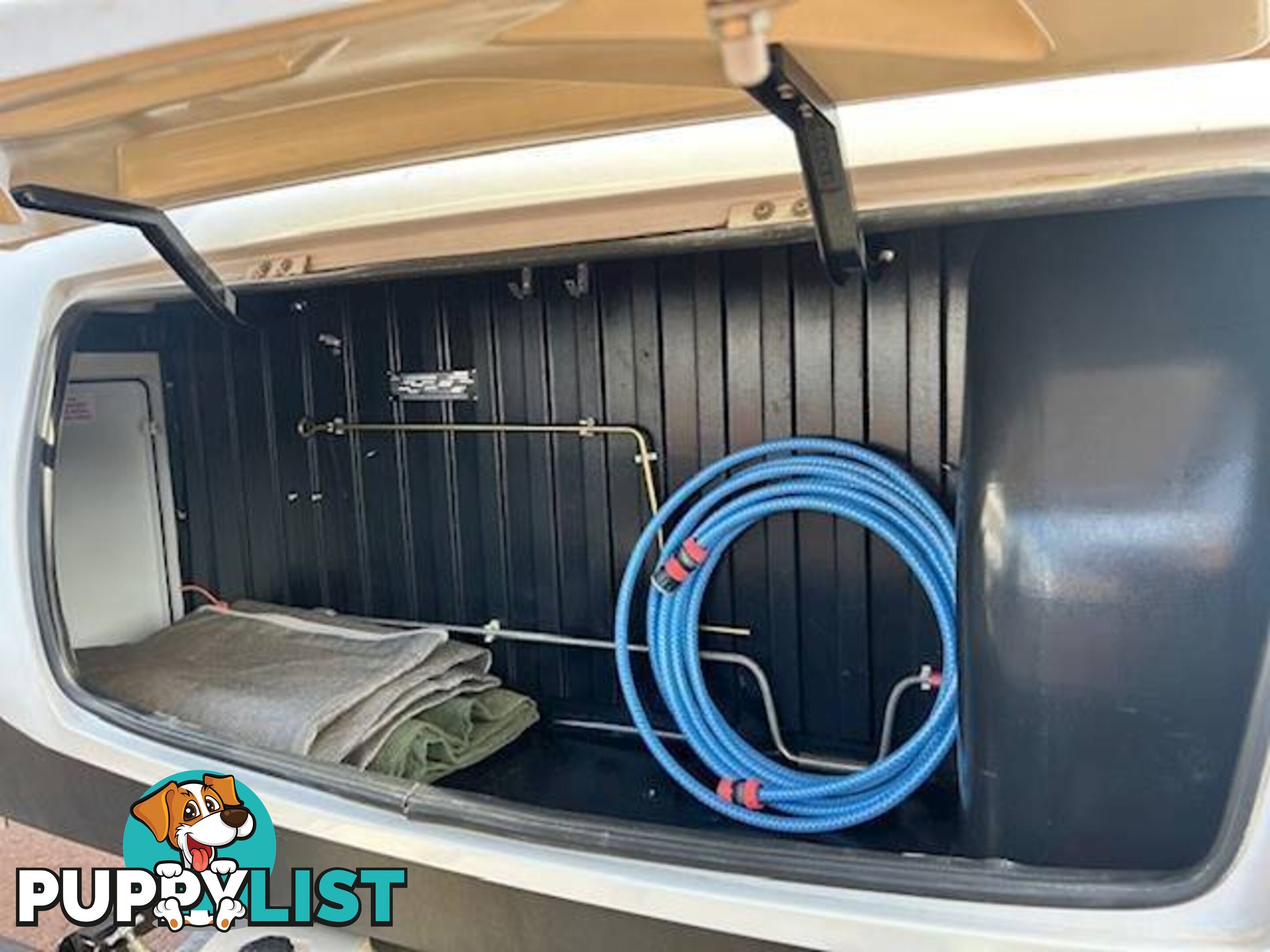 2018 JAYCO SILVERLINE DOUBLE SLIDE 21-65-4OB.MY18 SEMI SLIDE-ON CAMPER