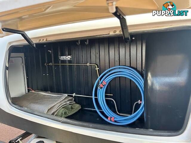 2018 JAYCO SILVERLINE DOUBLE SLIDE 21-65-4OB.MY18 SEMI SLIDE-ON CAMPER