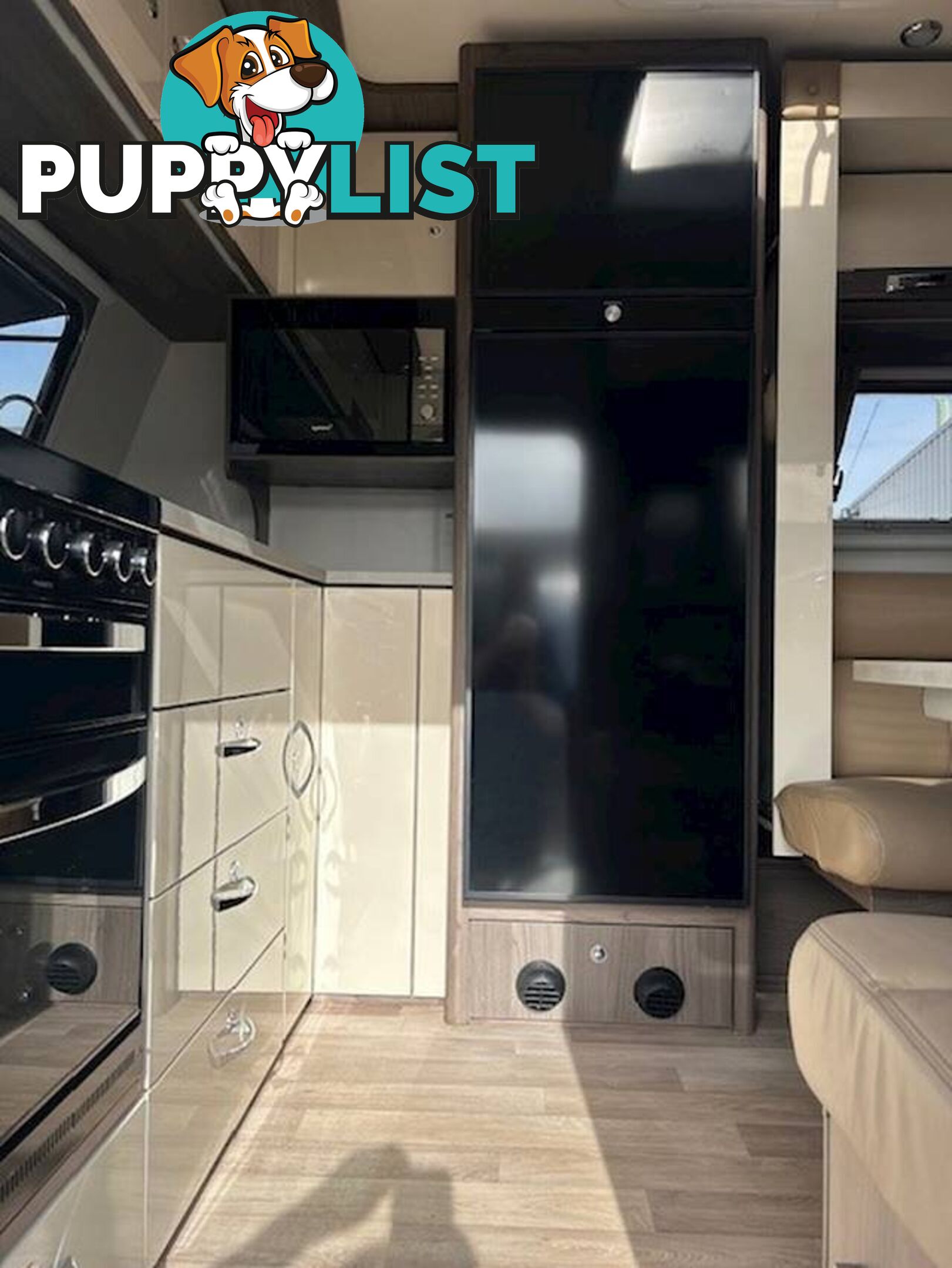 2018 JAYCO SILVERLINE DOUBLE SLIDE 21-65-4OB.MY18 SEMI SLIDE-ON CAMPER
