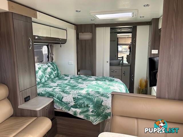 2018 JAYCO SILVERLINE DOUBLE SLIDE 21-65-4OB.MY18 SEMI SLIDE-ON CAMPER