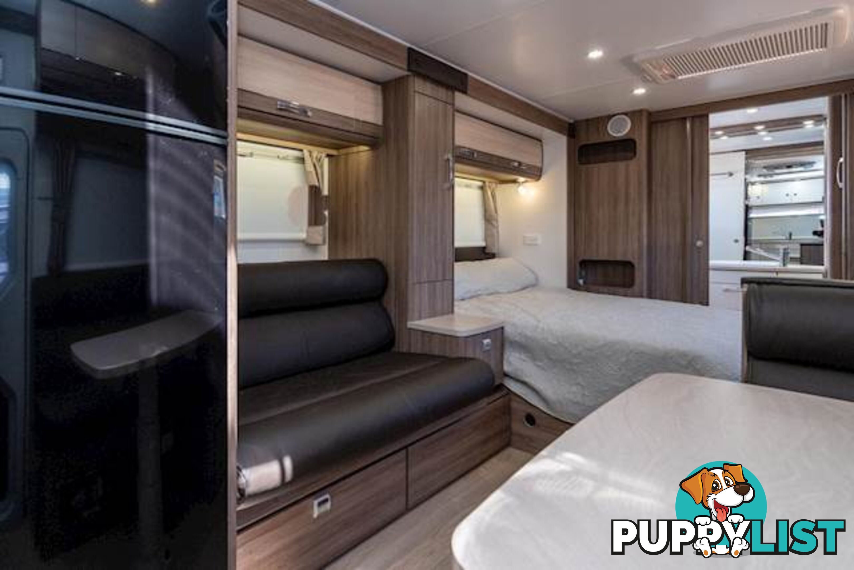 2015 JAYCO SILVERLINE DOUBLE SLIDE OUTBACK 21.65-4 SLIDE-ON CAMPER