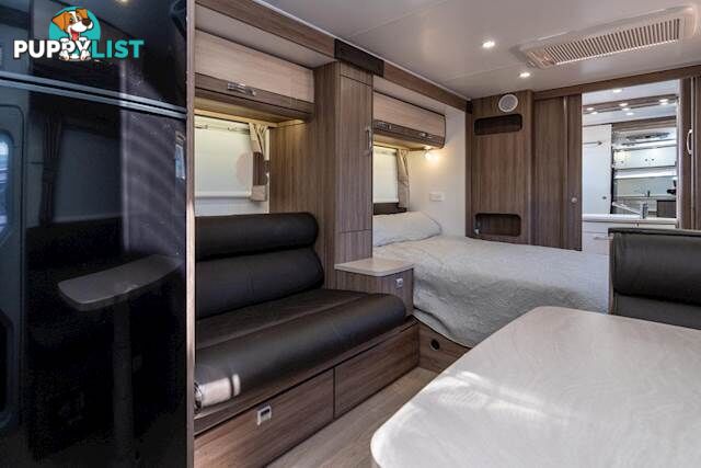 2015 JAYCO SILVERLINE DOUBLE SLIDE OUTBACK 21.65-4 SLIDE-ON CAMPER