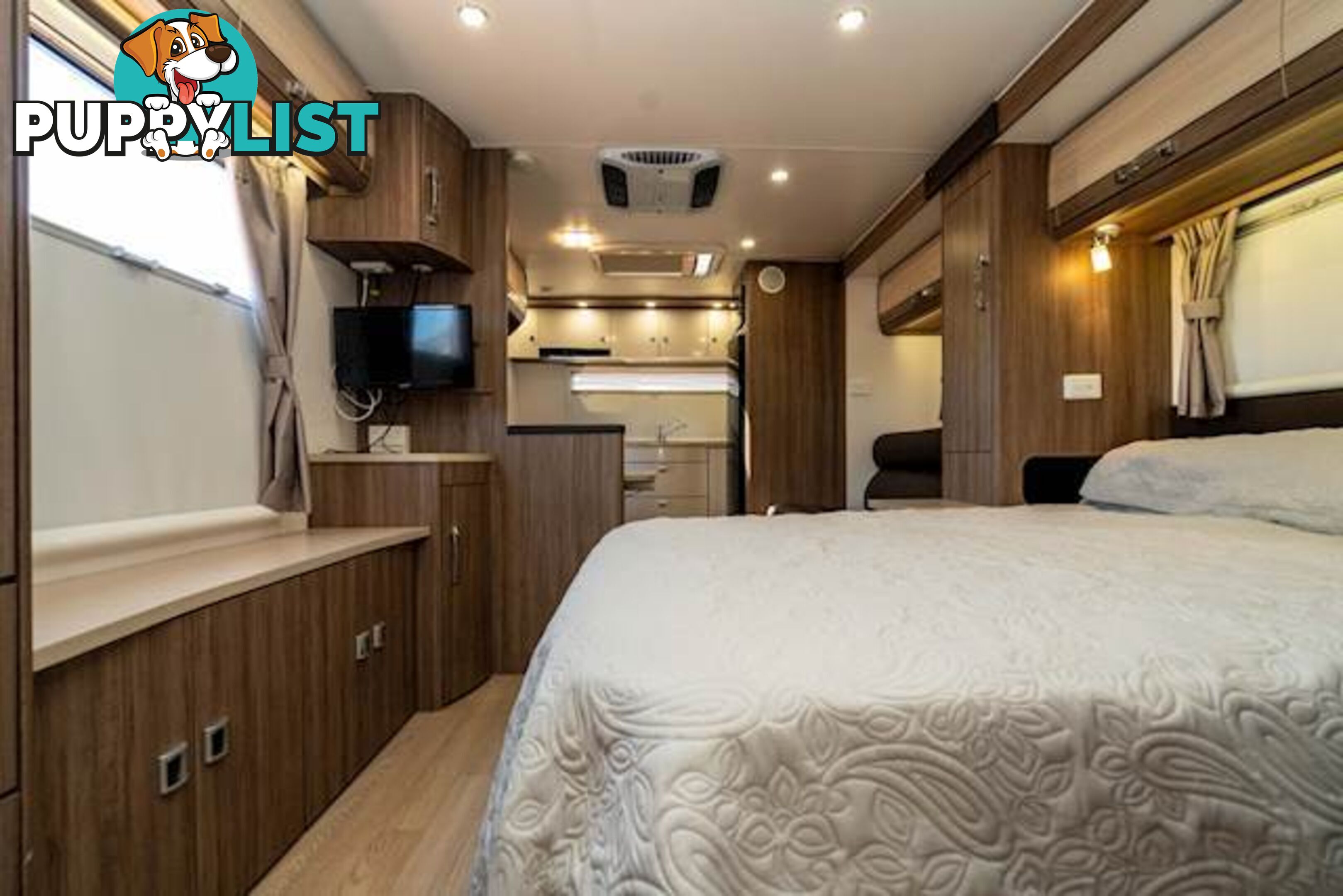 2015 JAYCO SILVERLINE DOUBLE SLIDE OUTBACK 21.65-4 SLIDE-ON CAMPER