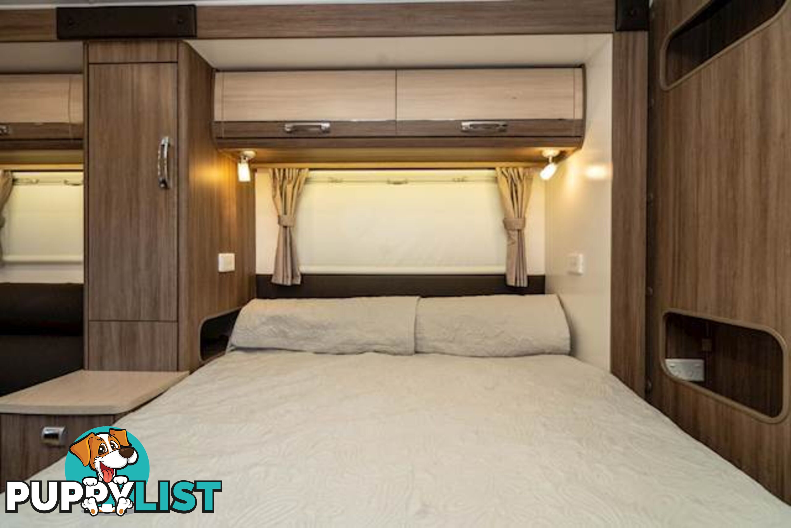 2015 JAYCO SILVERLINE DOUBLE SLIDE OUTBACK 21.65-4 SLIDE-ON CAMPER