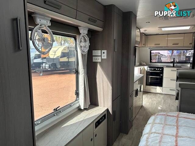 2023 JAYCO SILVERLINE DOUBLE SLIDE OUTBACK 24' SLIDE-ON CAMPER