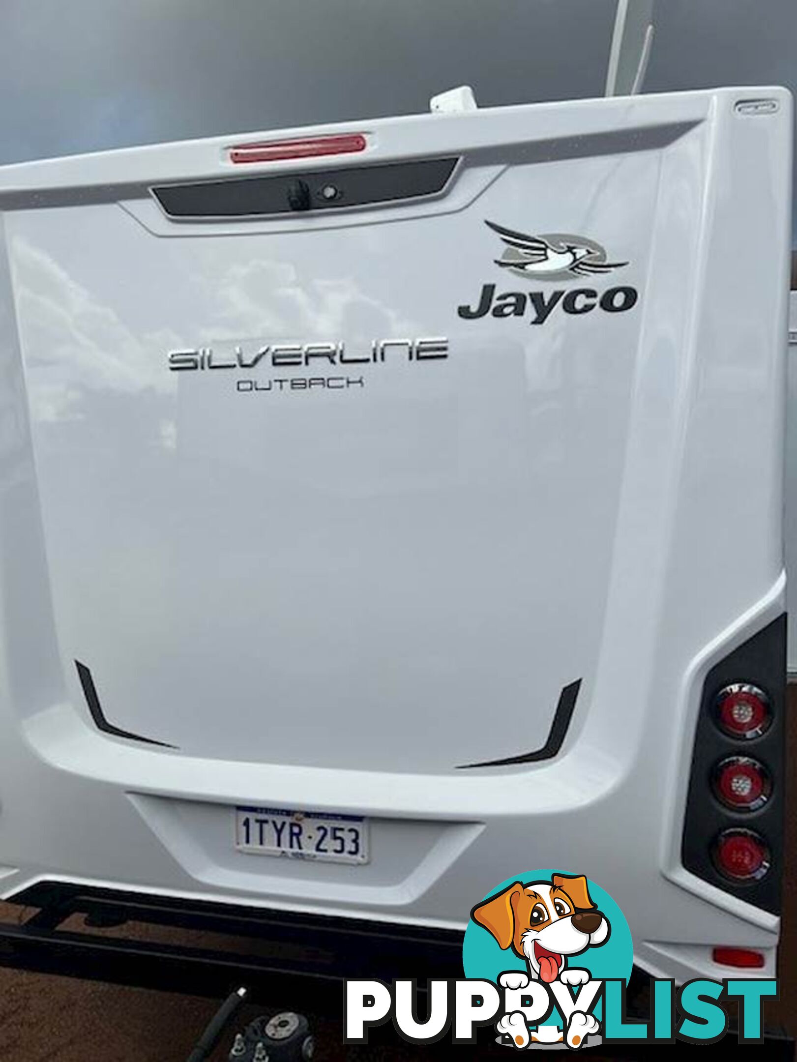 2023 JAYCO SILVERLINE DOUBLE SLIDE OUTBACK 24' SLIDE-ON CAMPER