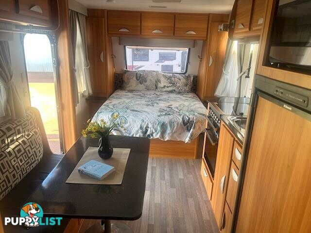 2013 COROMAL ELEMENT B542S QUEEN BED CARAVAN