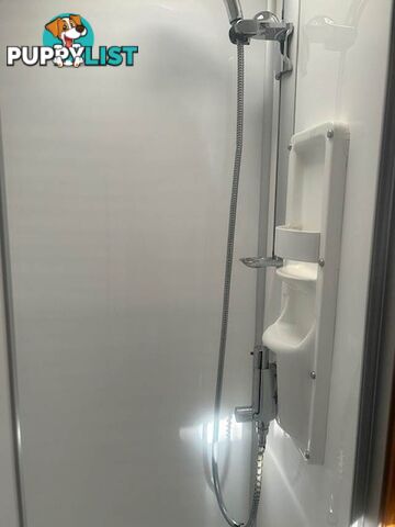 2013 COROMAL ELEMENT B542S QUEEN BED CARAVAN