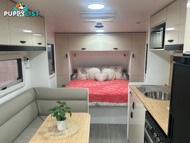 2024 VISCOUNT V1 L SHAPE LOUNGE CARAVAN