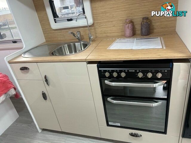2024 VISCOUNT V1 L SHAPE LOUNGE CARAVAN