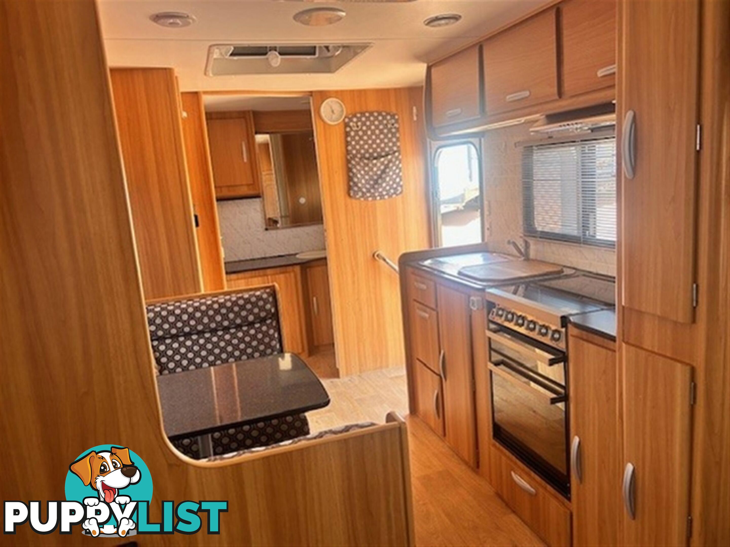 2013 COROMAL ELEMENT BS 632S CARAVAN