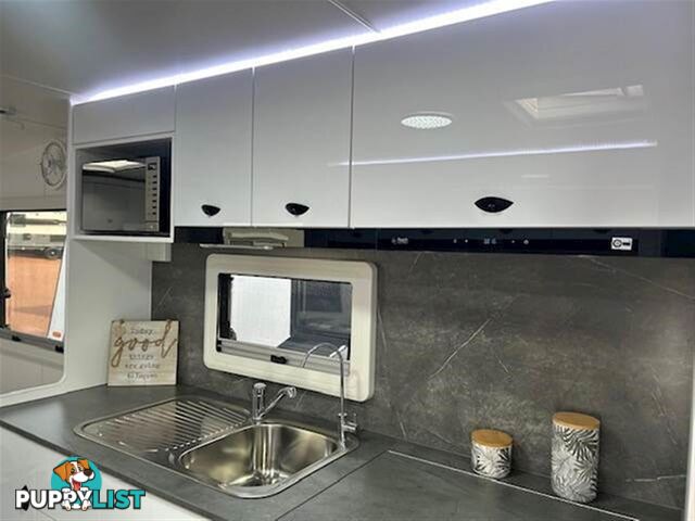 2025 VISCOUNT V2 CAFE PREMIUM PLUS SEMI OF CARAVAN