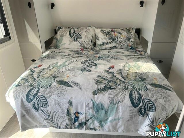 2025 VISCOUNT V2 FAMILY 2 B CARAVAN