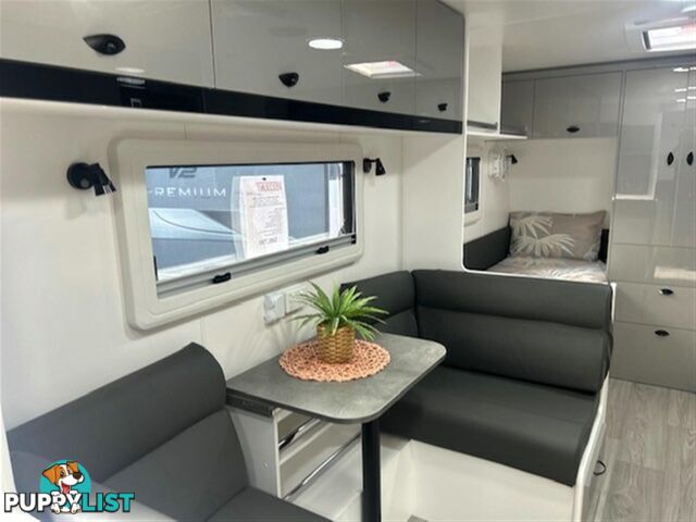2025 VISCOUNT V2.2 CAFE SINGLE BEDS CARAVAN