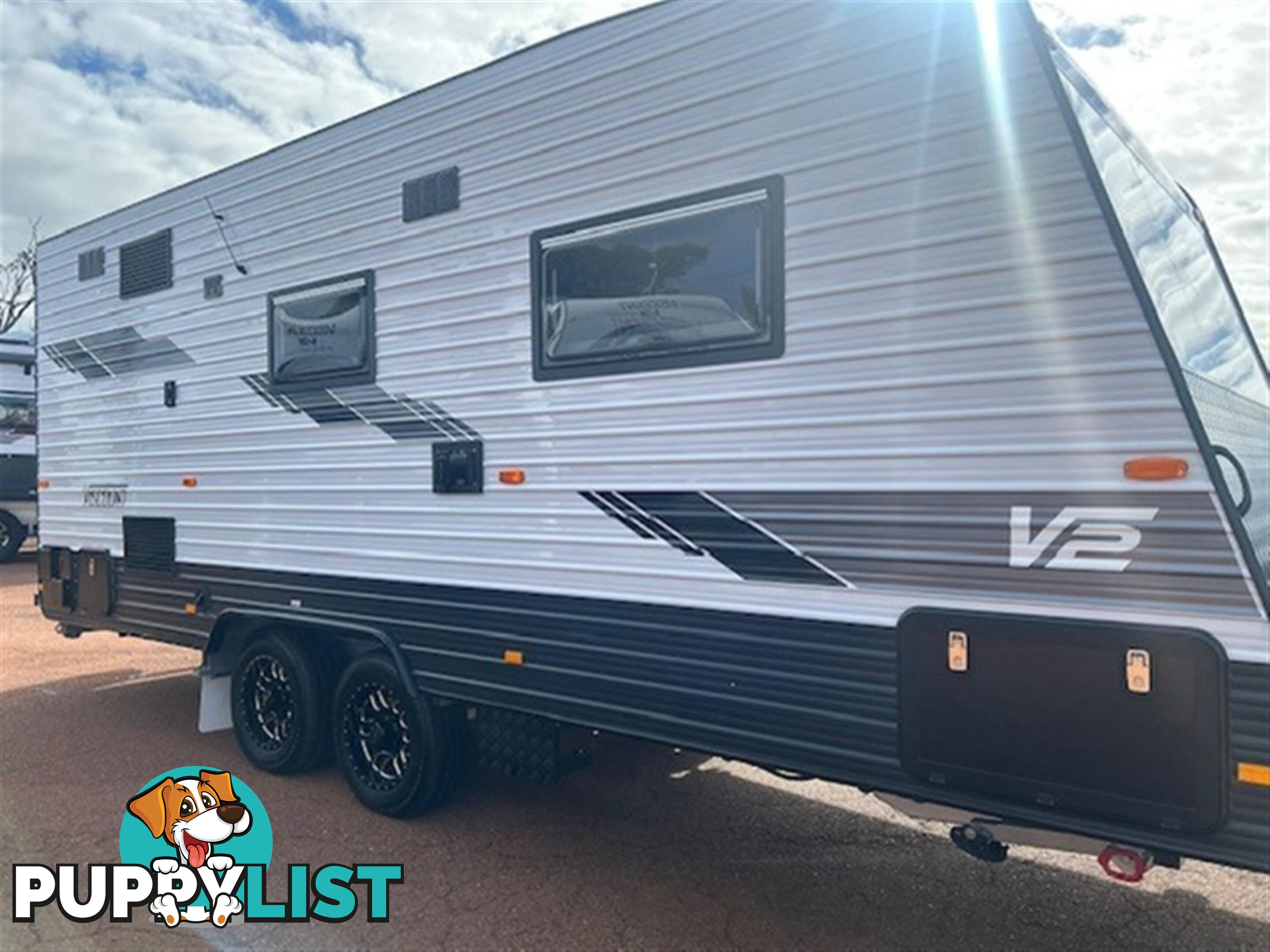 2025 VISCOUNT V2.2 CAFE SINGLE BEDS CARAVAN