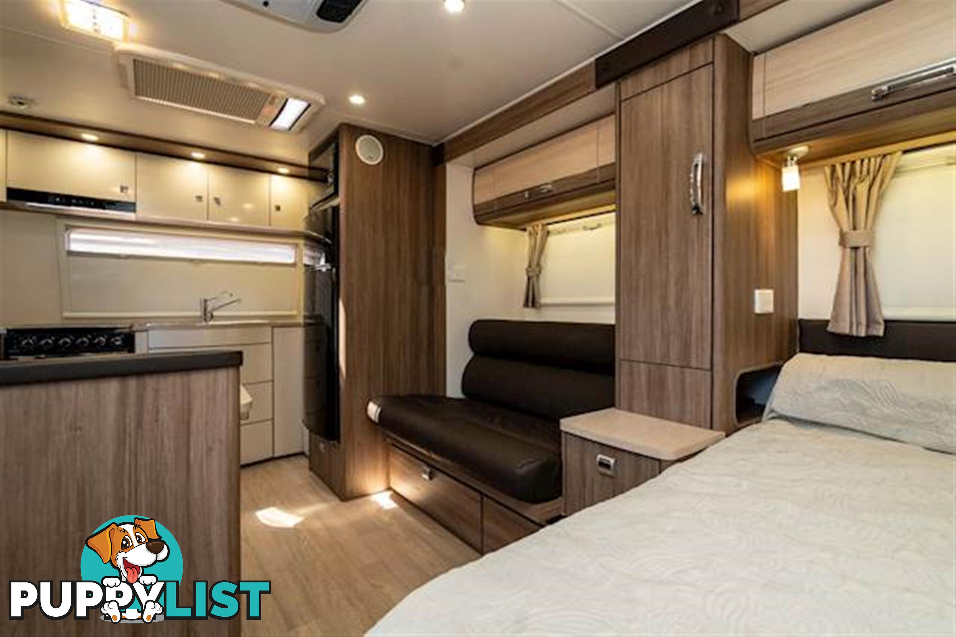 2015 JAYCO SILVERLINE DOUBLE SLIDE OUTBACK 21.65-4 SLIDE-ON CAMPER