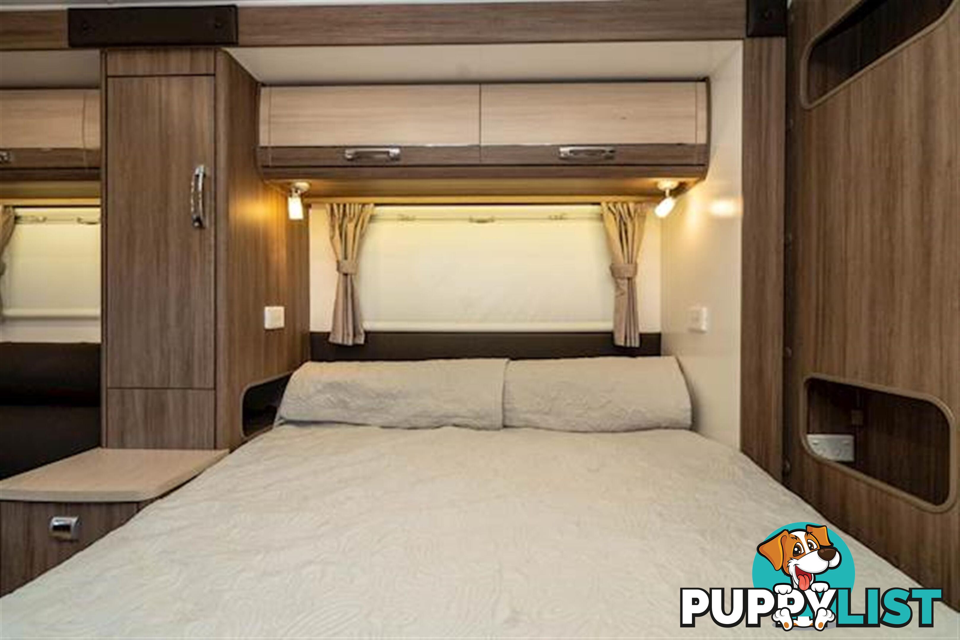 2015 JAYCO SILVERLINE DOUBLE SLIDE OUTBACK 21.65-4 SLIDE-ON CAMPER