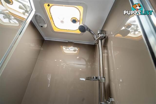 2015 JAYCO SILVERLINE DOUBLE SLIDE OUTBACK 21.65-4 SLIDE-ON CAMPER