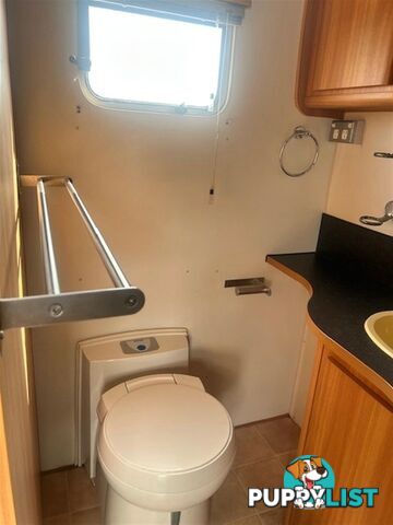 2010 COROMAL LIFESTYLE XC 635 CARAVAN