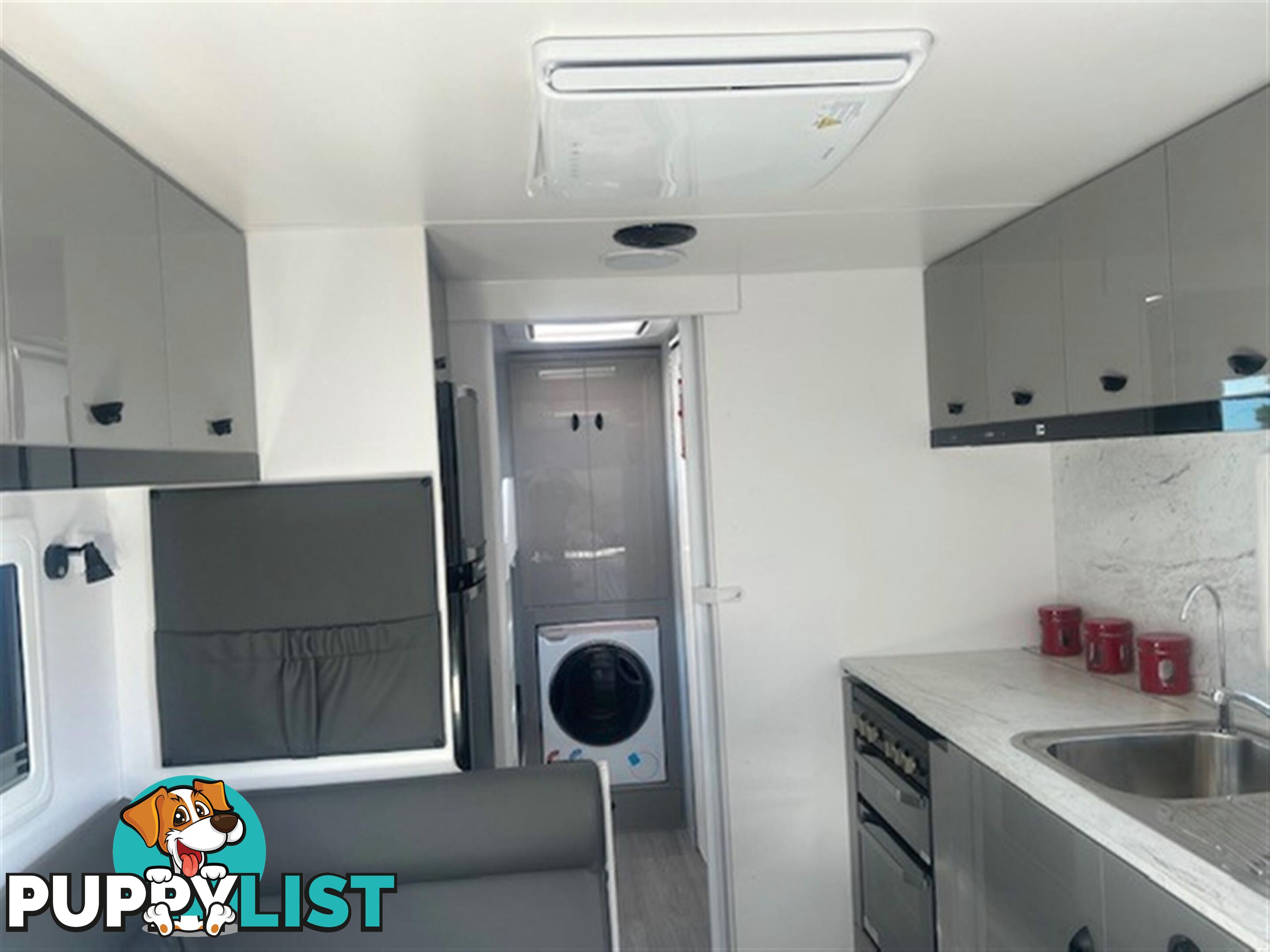 2025 VISCOUNT V3 FAMILY 2 BUNKS CARAVAN
