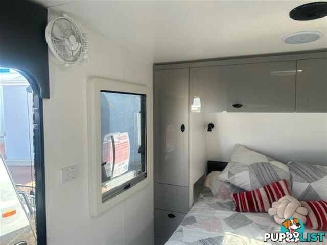 2025 VISCOUNT V3 FAMILY 2 BUNKS CARAVAN