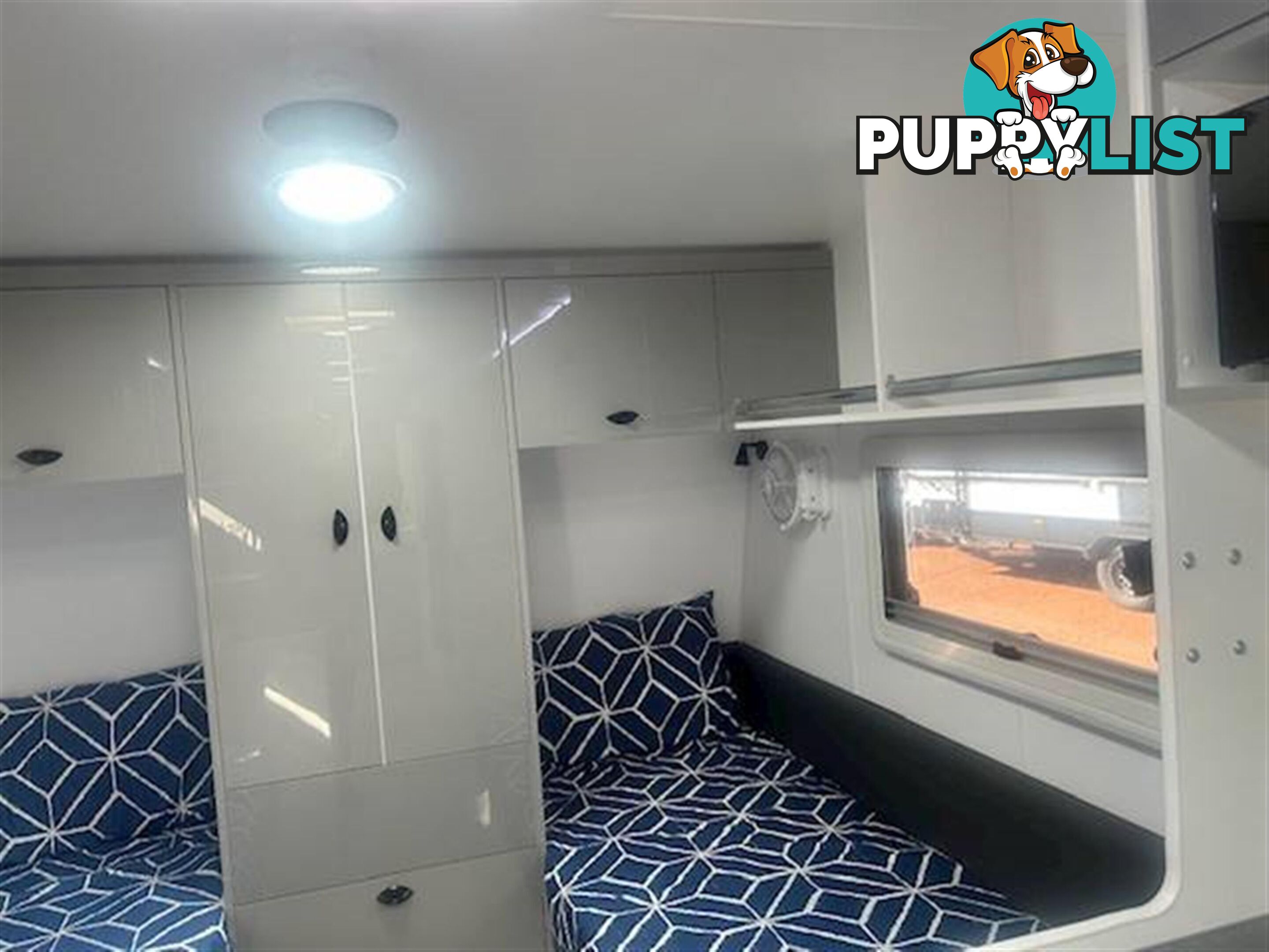 2025 VISCOUNT V3 SINGLE BEDS PREMIUM PLUS PACK CARAVAN