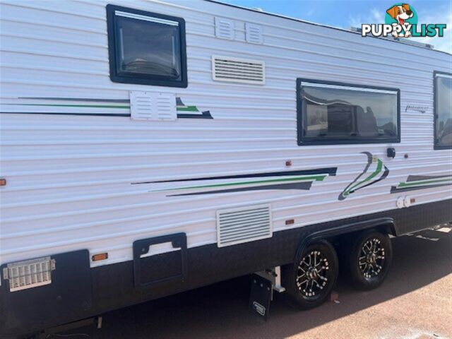 2016 PARAMOUNT VOGUE CARAVAN PLUS 