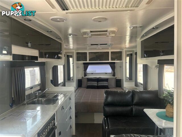 2016 PARAMOUNT VOGUE CARAVAN PLUS 