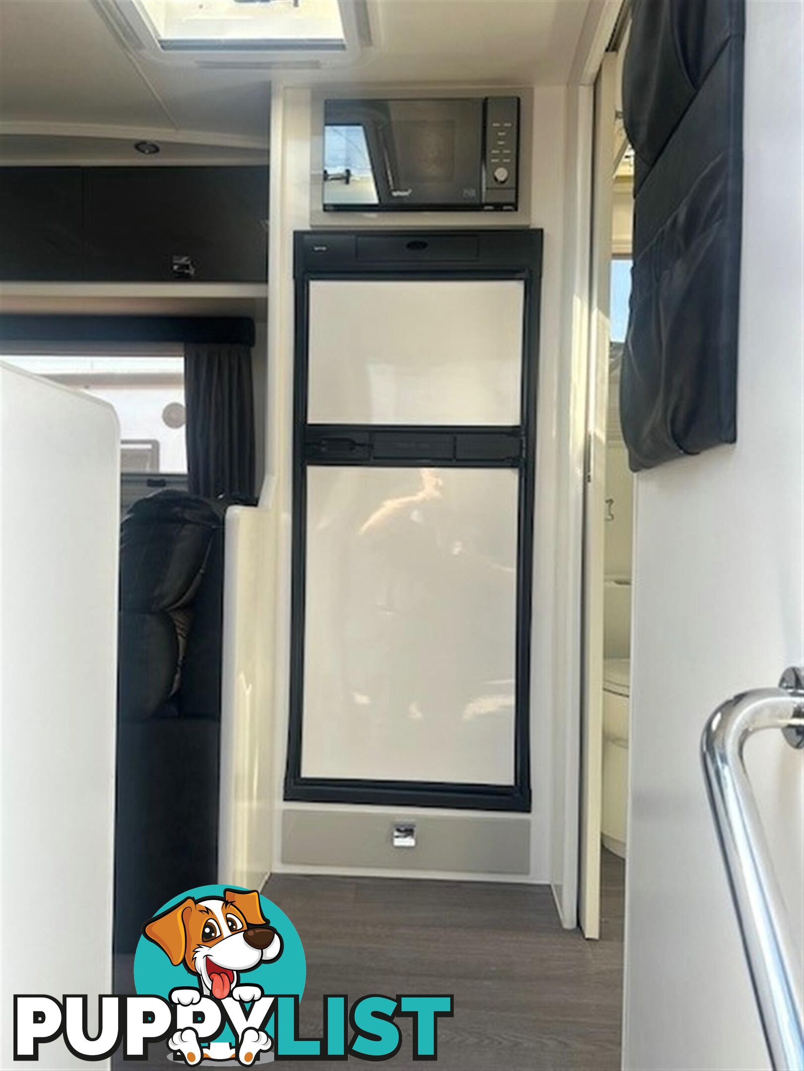 2016 PARAMOUNT VOGUE CARAVAN PLUS 