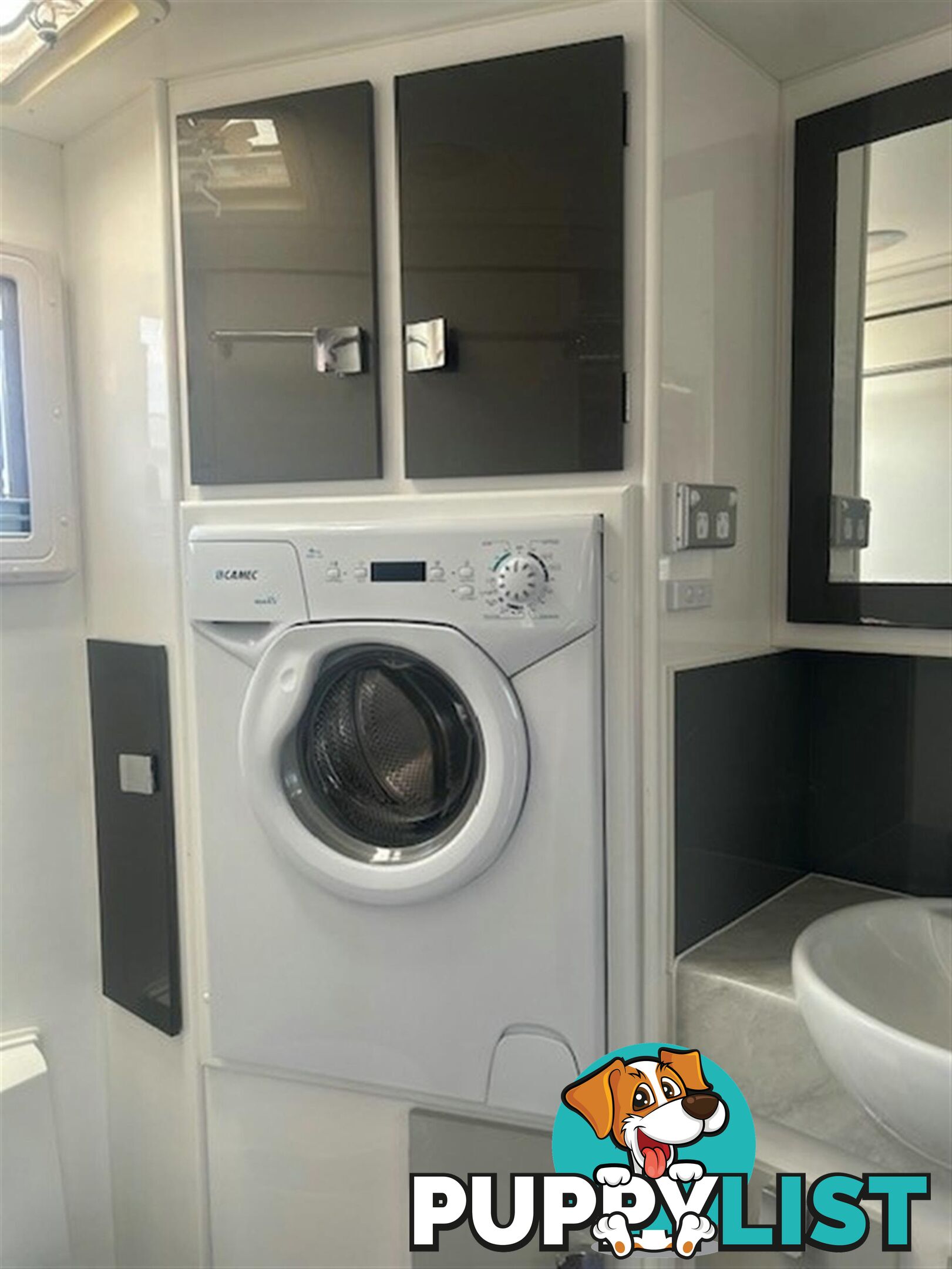 2016 PARAMOUNT VOGUE CARAVAN PLUS 