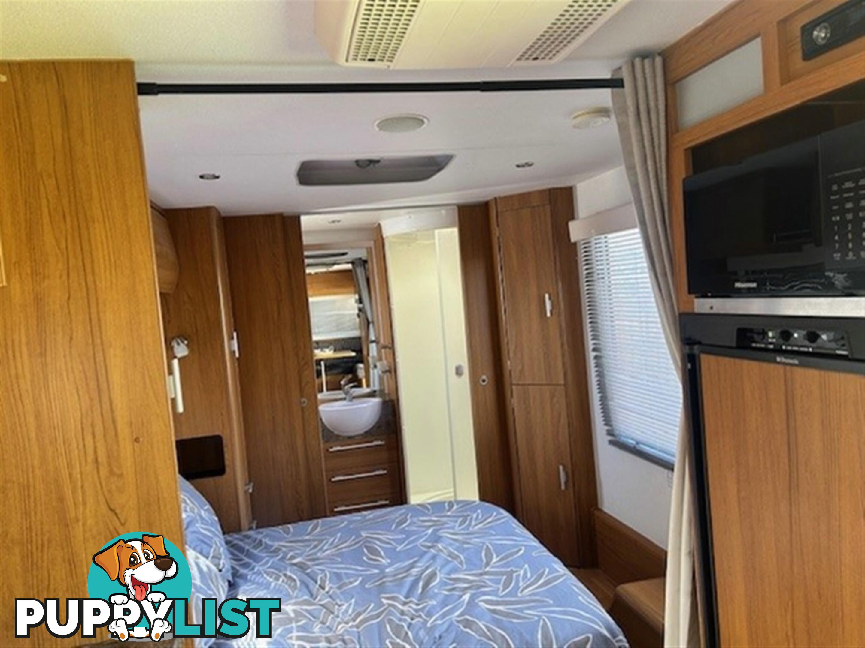 2010 JAYCO STERLING 21.65-3 CARAVAN 