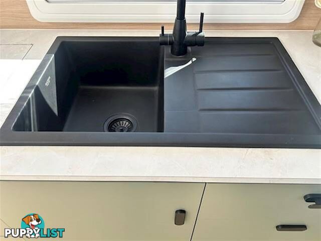 2025 CONCEPT INNOVATION 600 OZ PACK SEMI OFF ROA CARAVAN