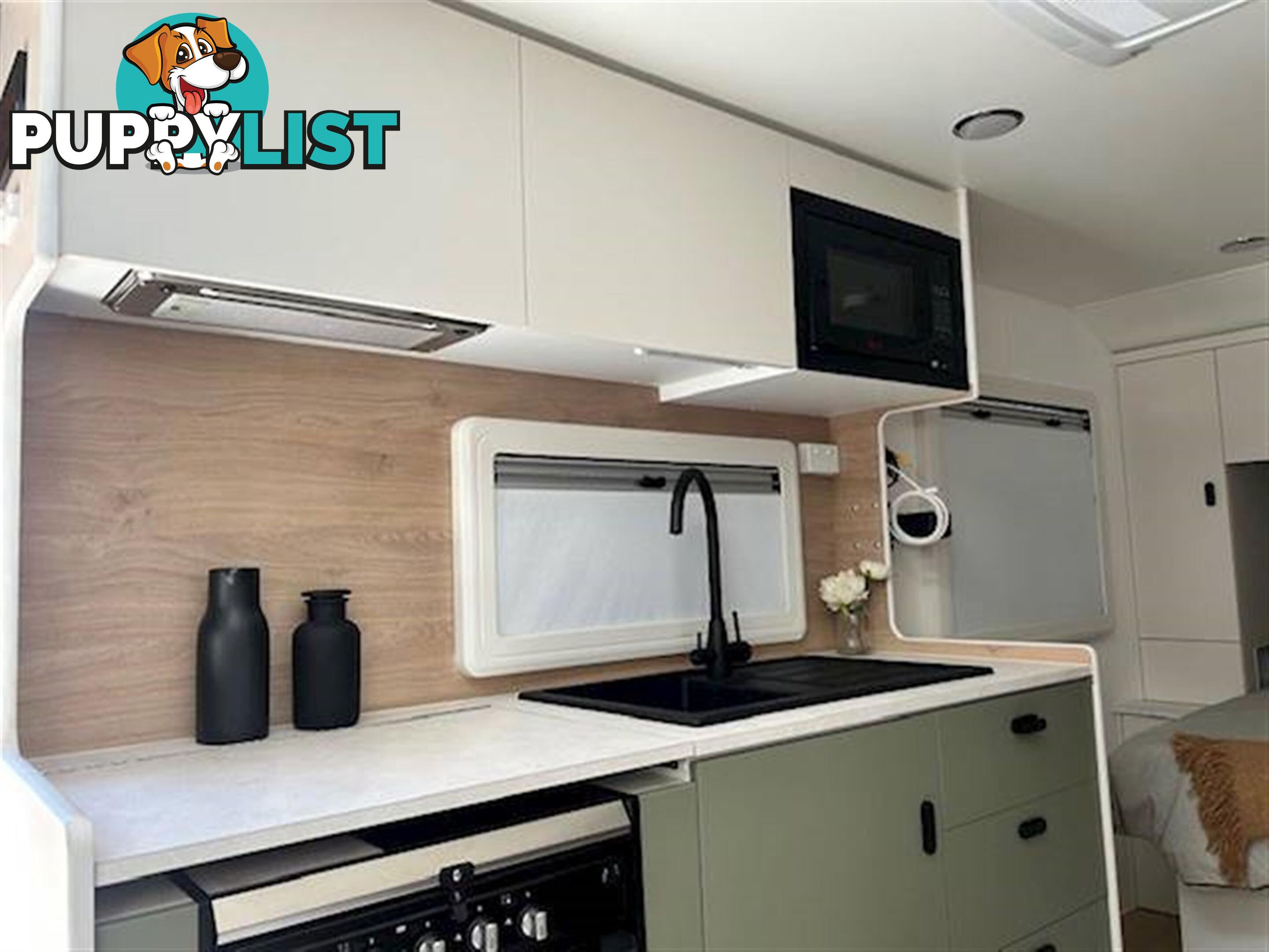 2025 CONCEPT INNOVATION 600 OZ PACK SEMI OFF ROA CARAVAN