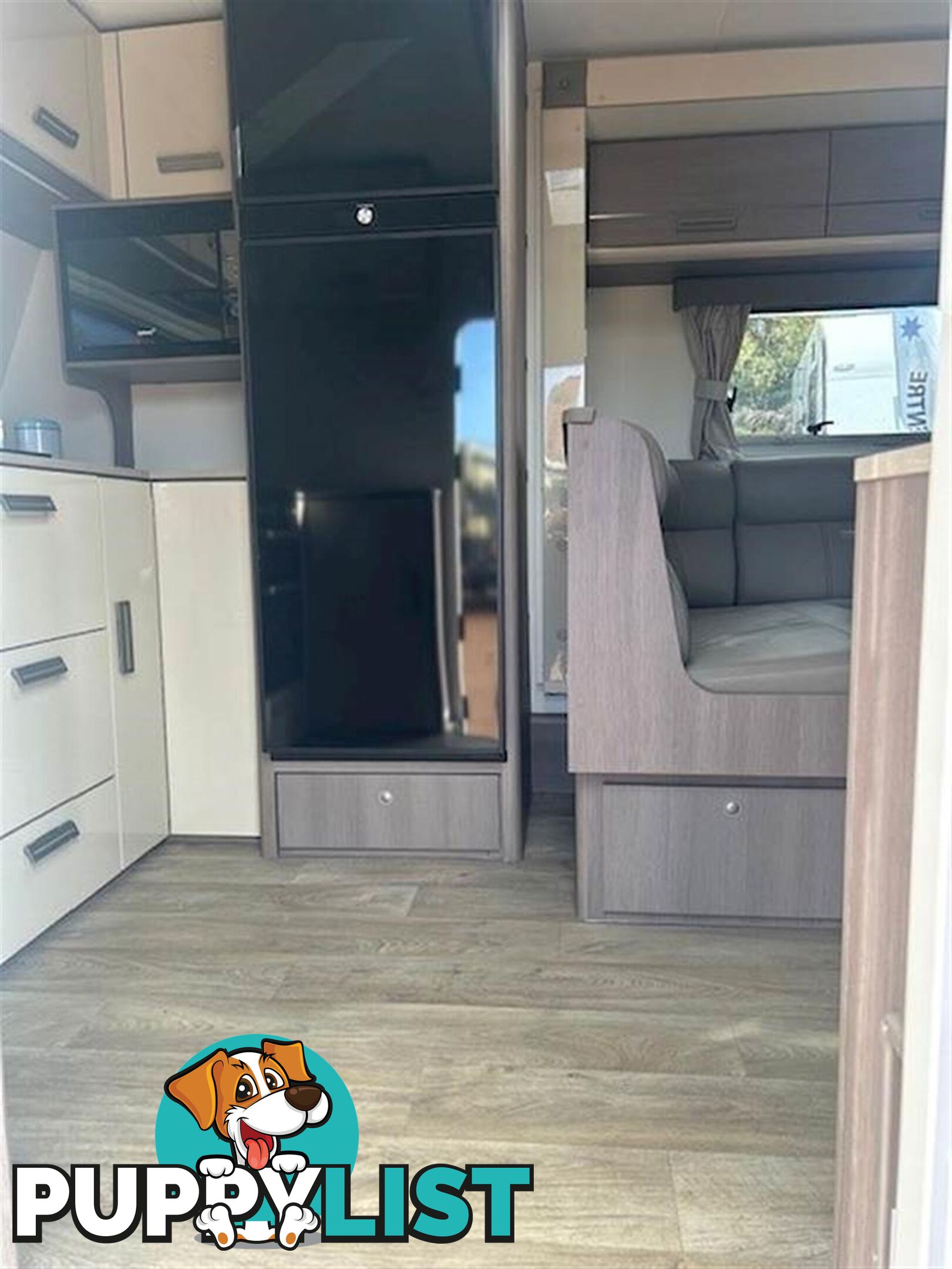 2023 JAYCO SILVERLINE DOUBLE SLIDE OUTBACK 24' SLIDE-ON CAMPER