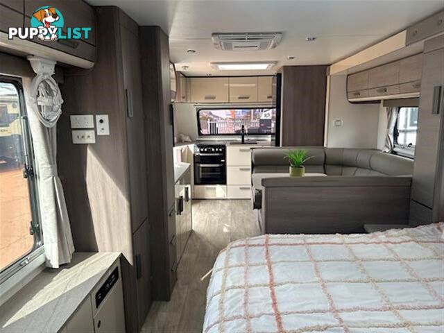 2023 JAYCO SILVERLINE DOUBLE SLIDE OUTBACK 24' SLIDE-ON CAMPER