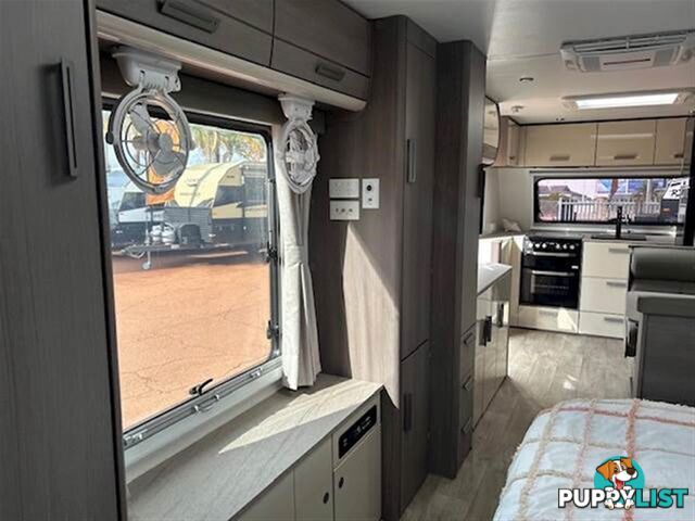 2023 JAYCO SILVERLINE DOUBLE SLIDE OUTBACK 24' SLIDE-ON CAMPER