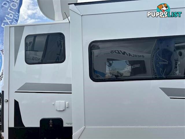 2023 JAYCO SILVERLINE DOUBLE SLIDE OUTBACK 24' SLIDE-ON CAMPER