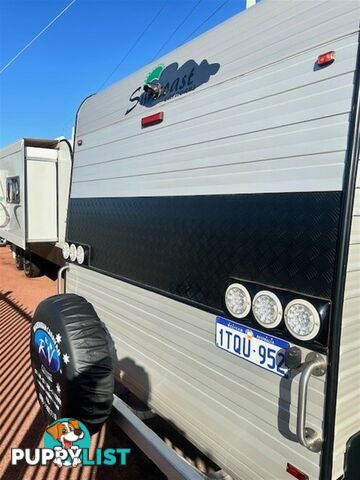 2015 SUNCOAST SILVER COAST CAFE LOUNGE CARAVAN