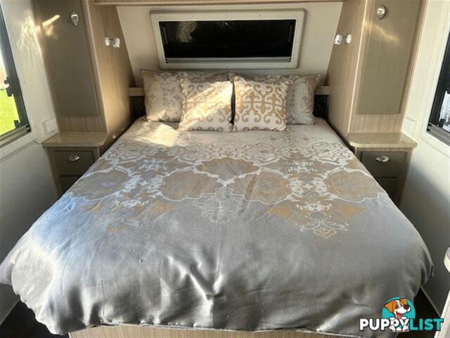 2015 SUNCOAST SILVER COAST CAFE LOUNGE CARAVAN