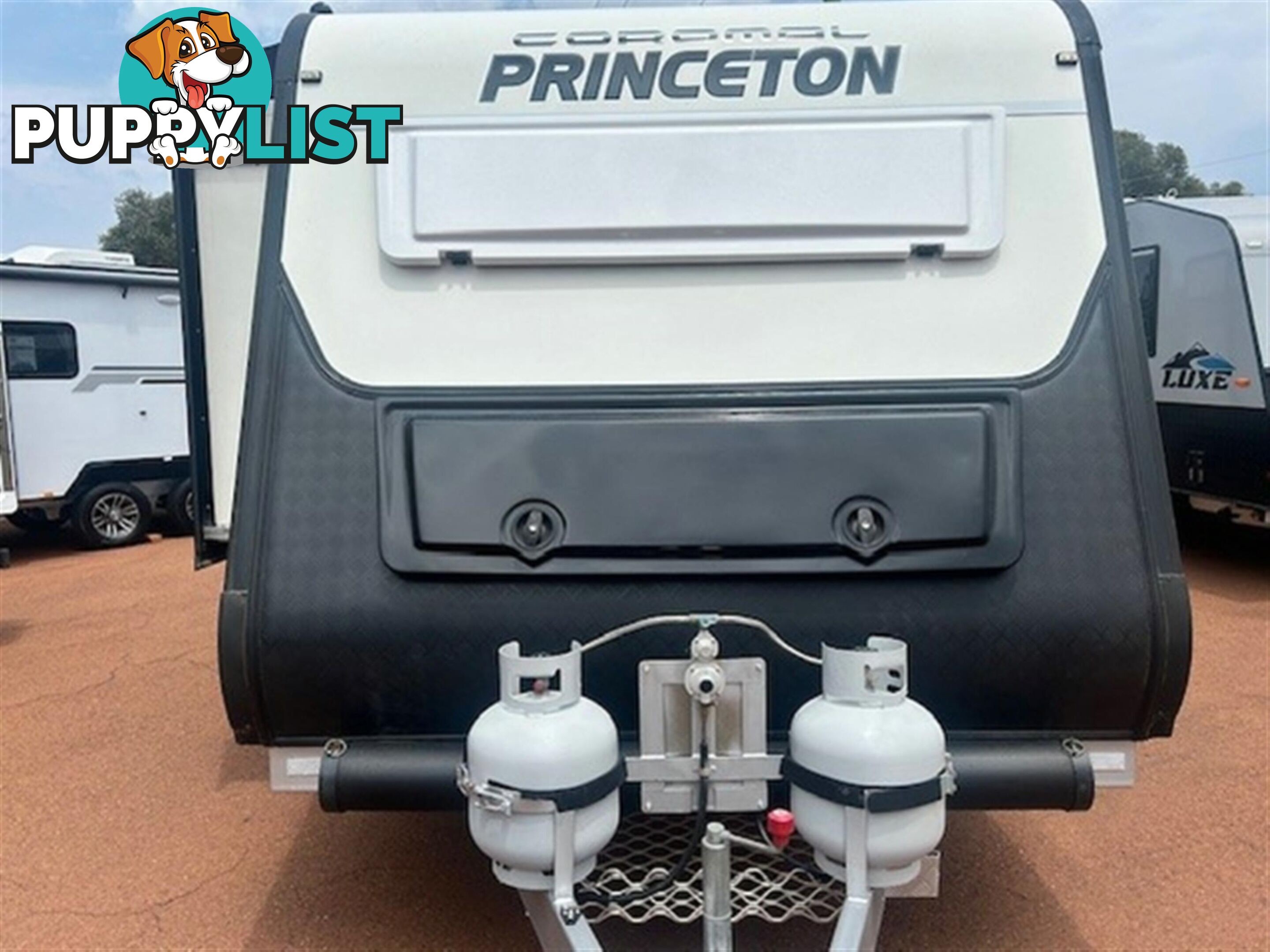 2017 COROMAL PRINCETON 735 DOUBLE SLIDE-OUT SLIDE-ON CAMPER