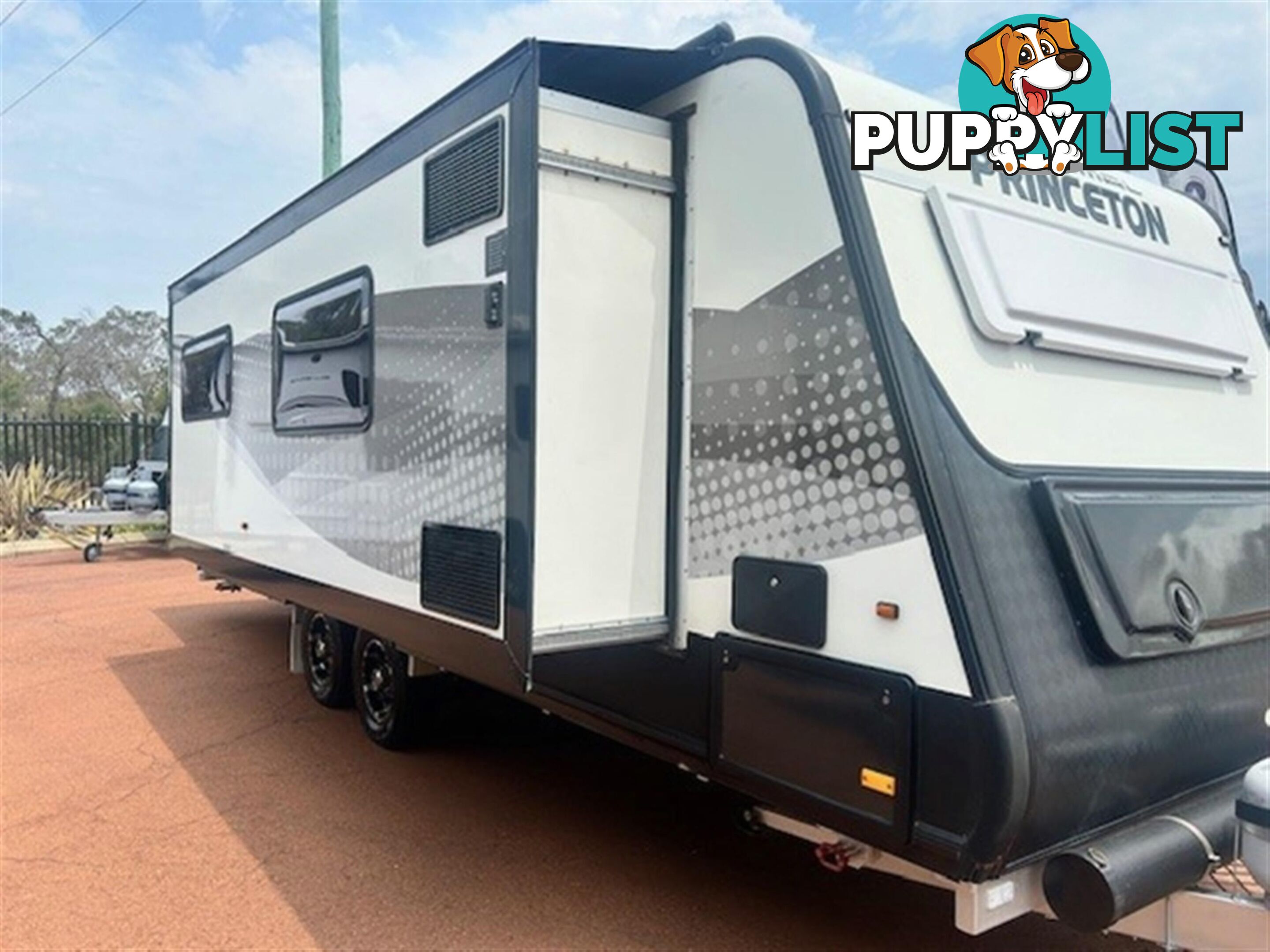 2017 COROMAL PRINCETON 735 DOUBLE SLIDE-OUT SLIDE-ON CAMPER