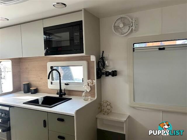 2025 CONCEPT INNOVATION OZ PACK 540S SEMI OFF ROAD CARAVAN