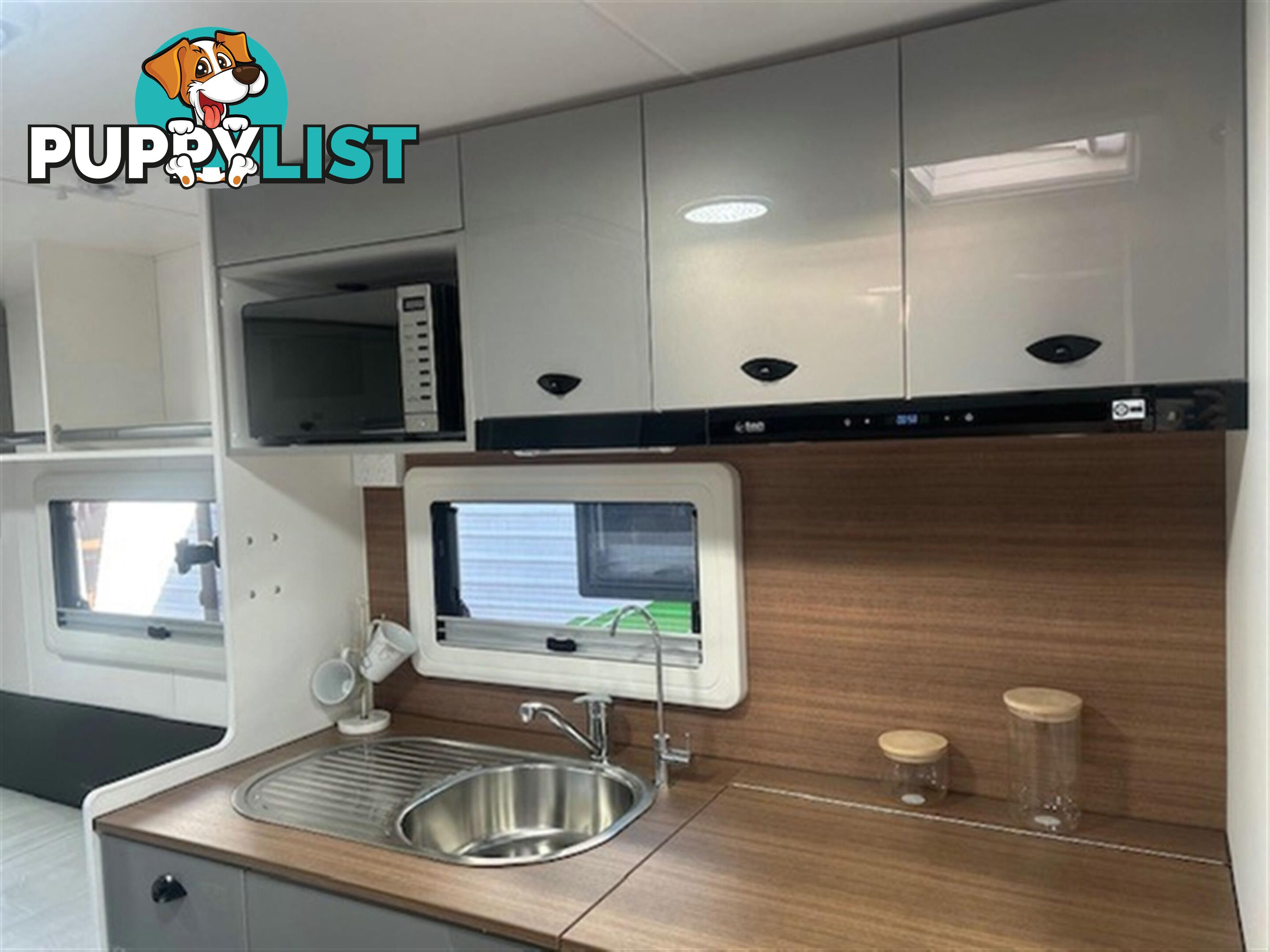 2025 VISCOUNT V1.2 L SHAPE SINGLE BEDS CARAVAN