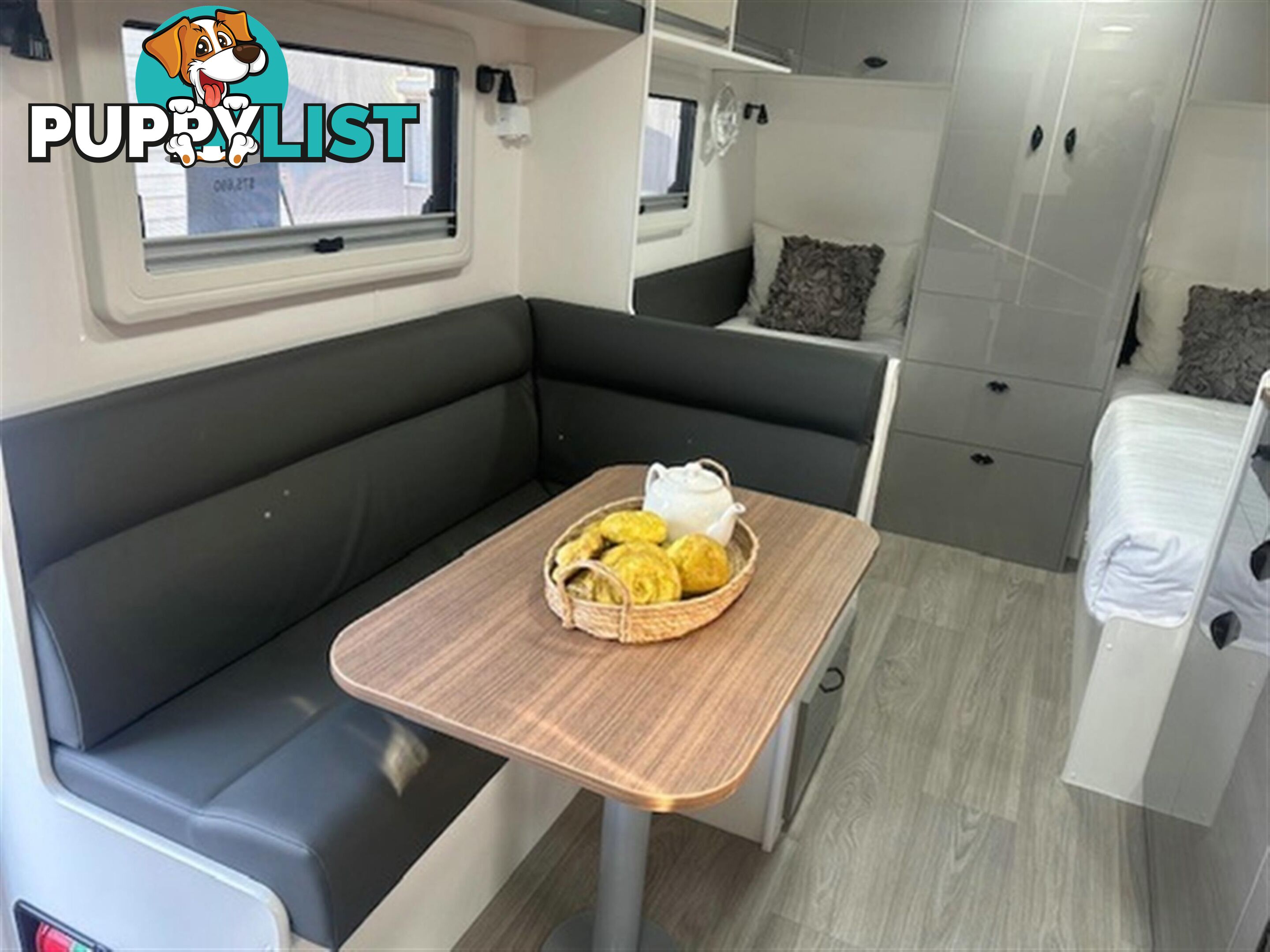 2025 VISCOUNT V1.2 L SHAPE SINGLE BEDS CARAVAN