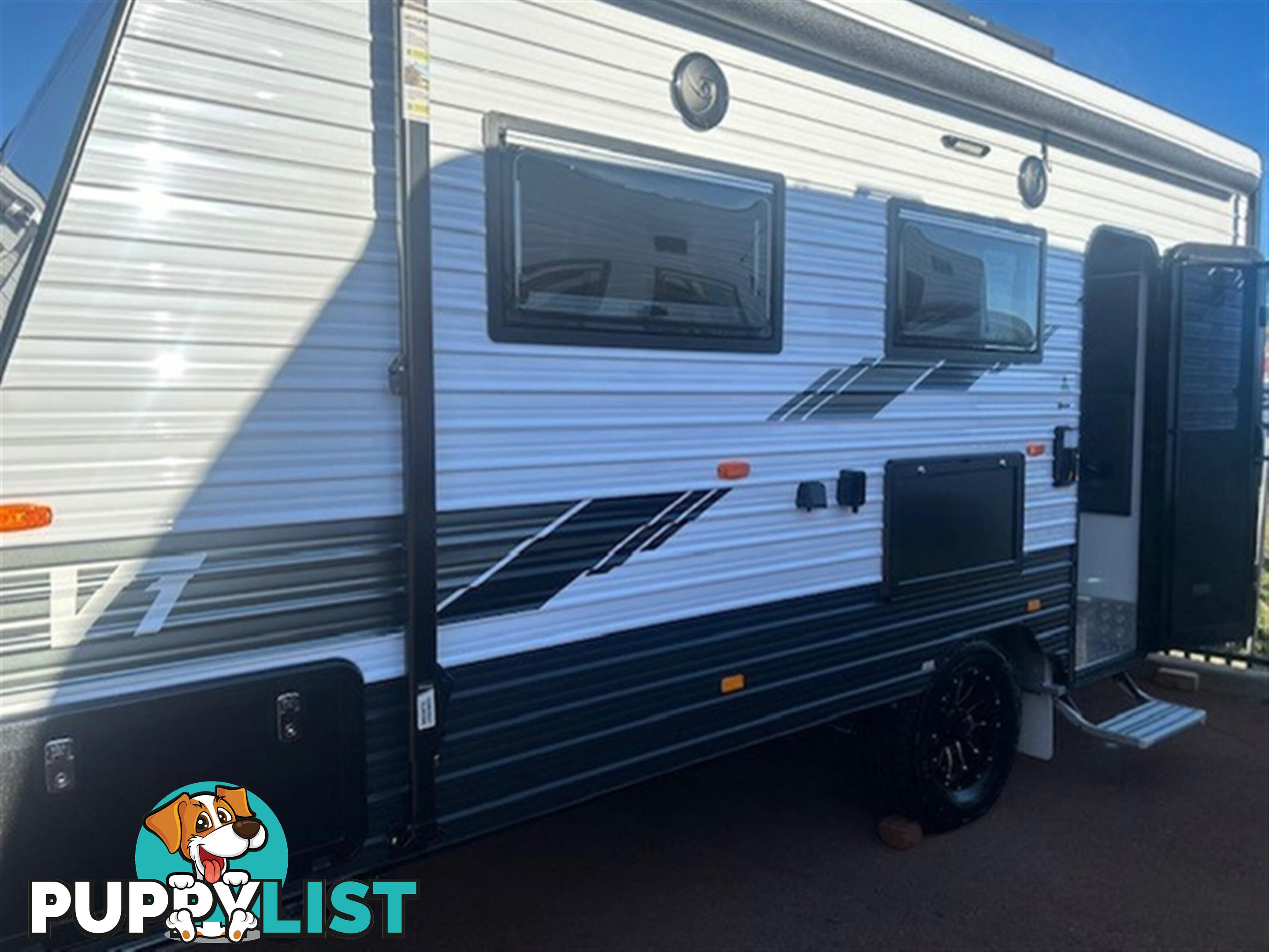 2025 VISCOUNT V1.2 L SHAPE SINGLE BEDS CARAVAN