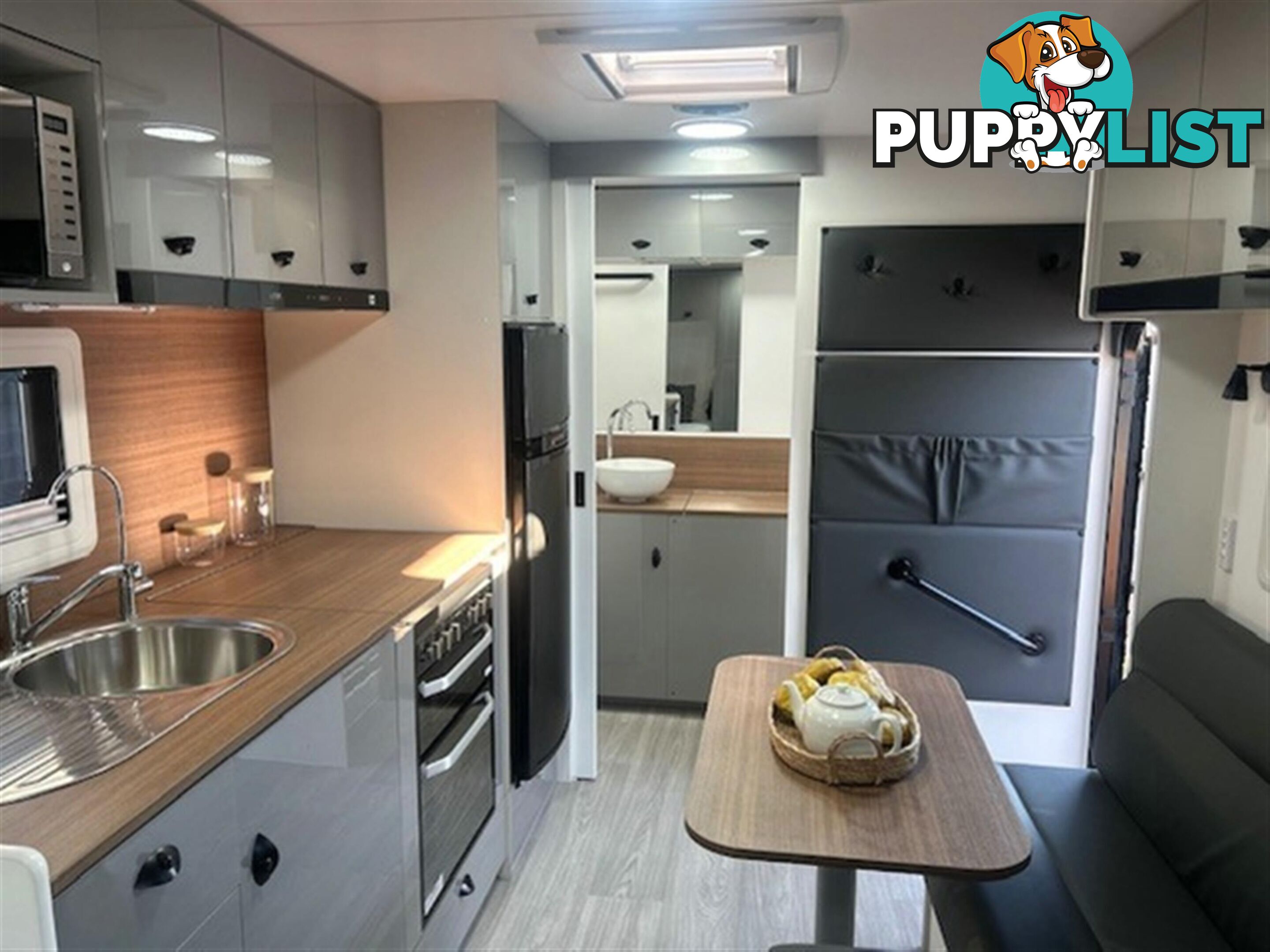 2025 VISCOUNT V1.2 L SHAPE SINGLE BEDS CARAVAN