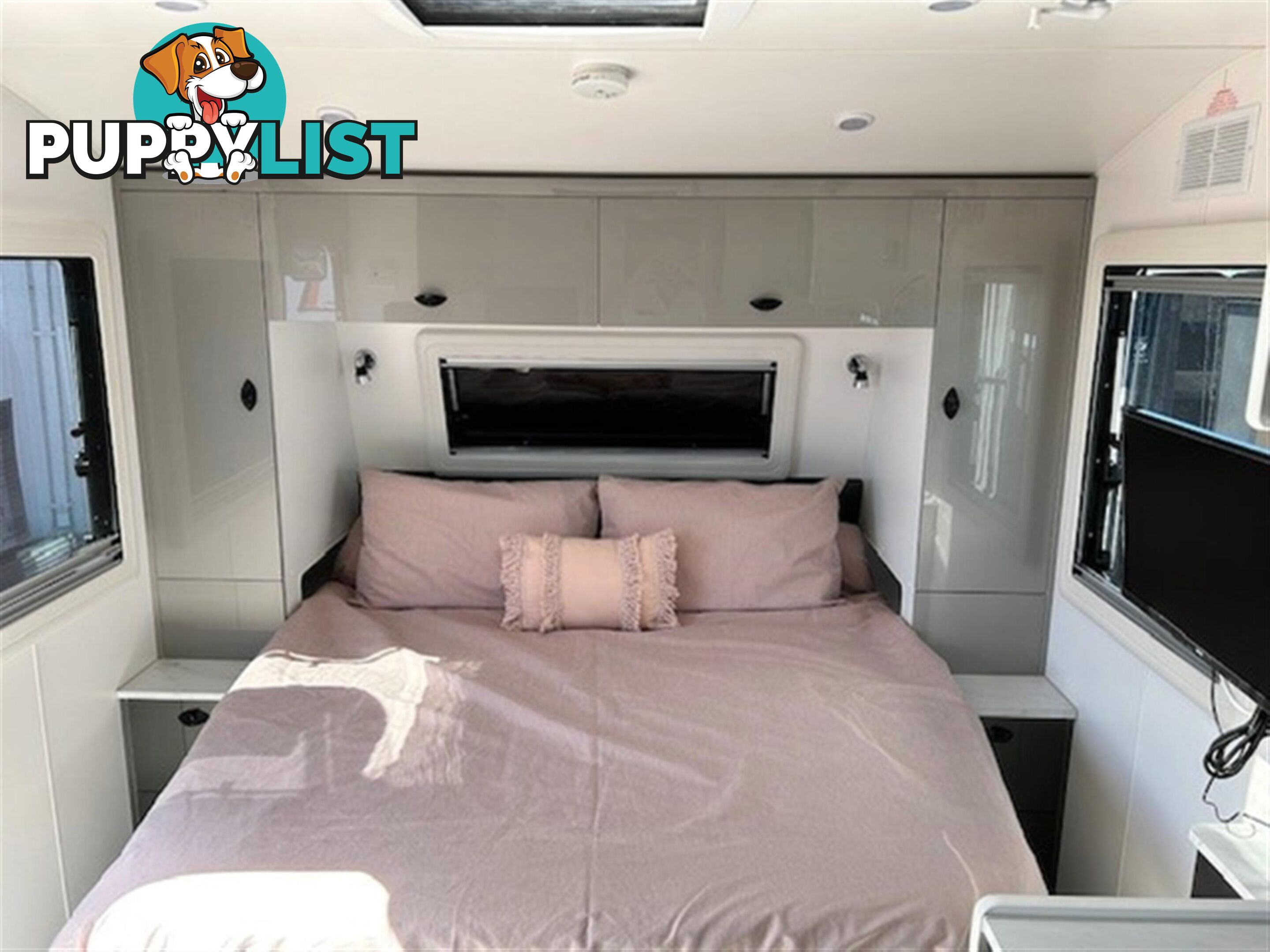 2023 NEWLANDS LUXE AAP 675 3 B CLUB CARAVAN