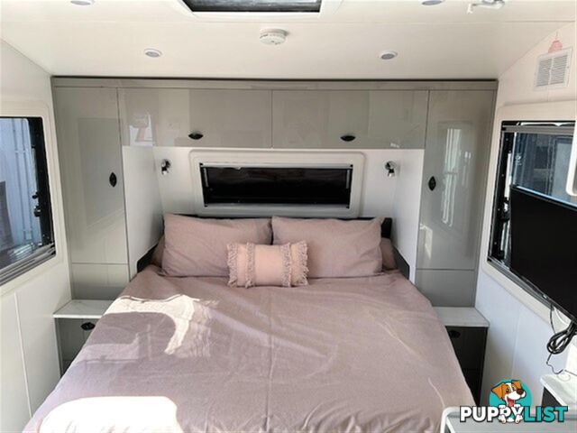 2023 NEWLANDS LUXE AAP 675 3 B CLUB CARAVAN