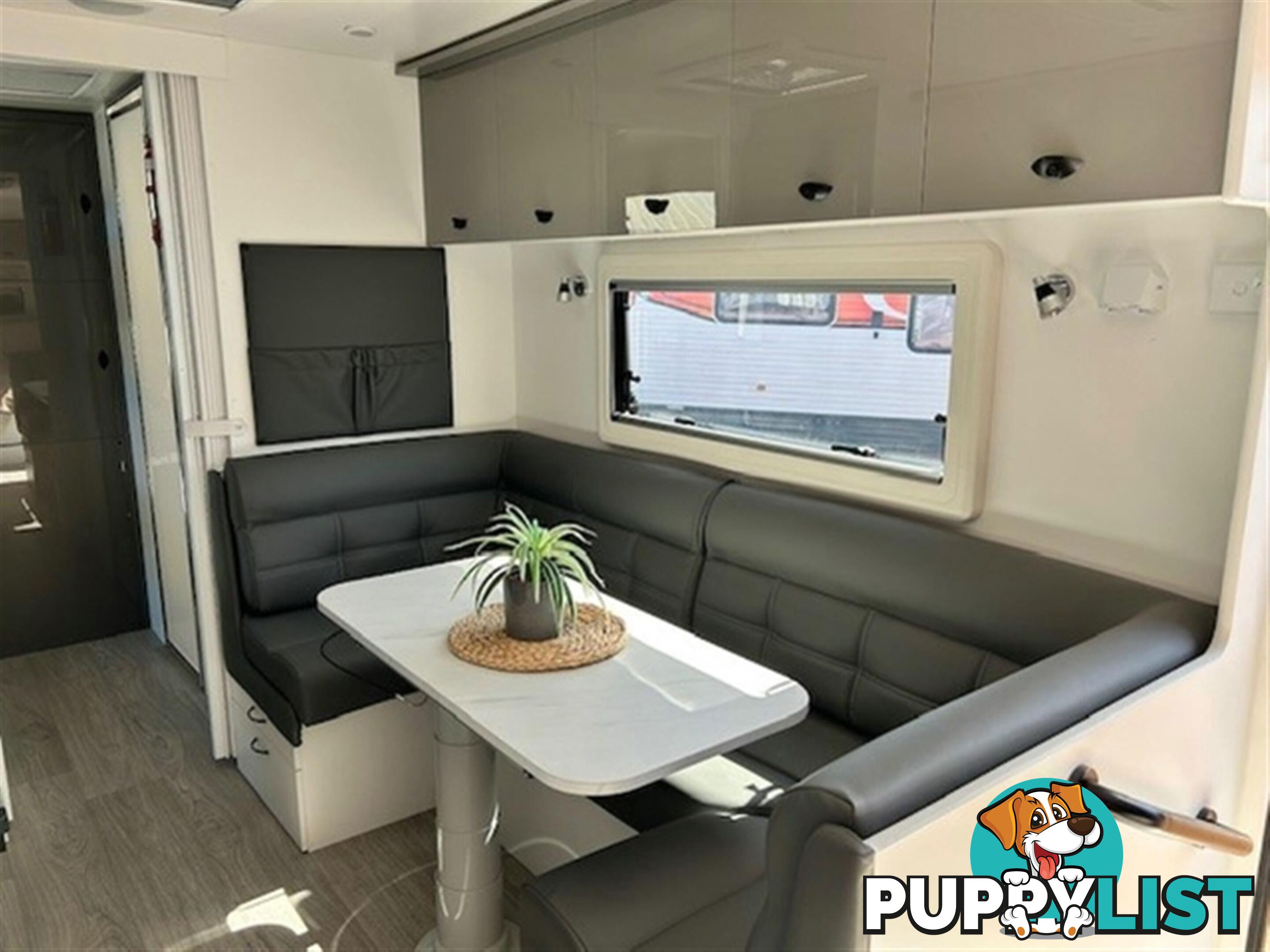 2023 NEWLANDS LUXE AAP 675 3 B CLUB CARAVAN